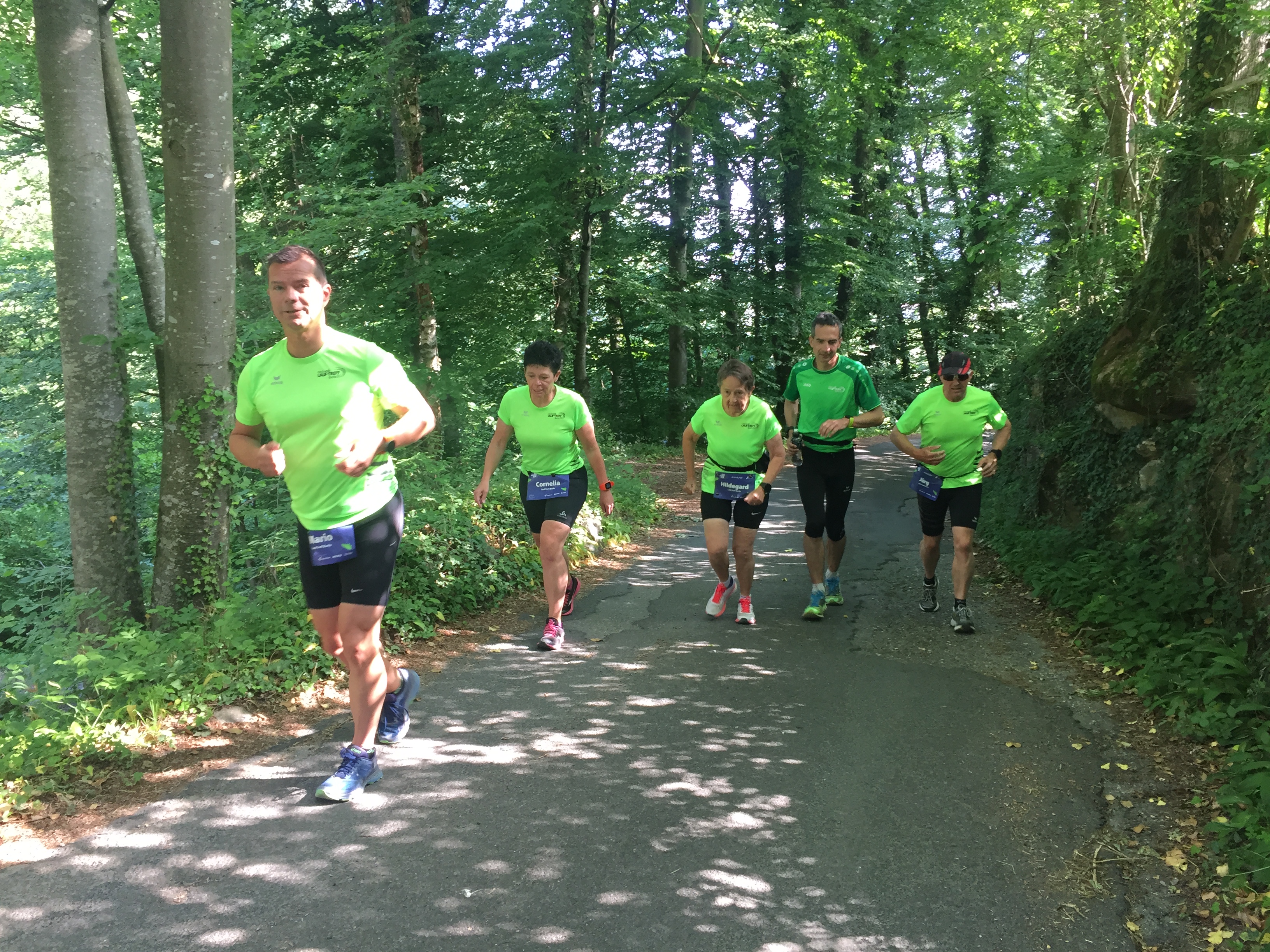 Da geht es aufwärts: Mario, Cornelia, Hilde, Alex, Jürg